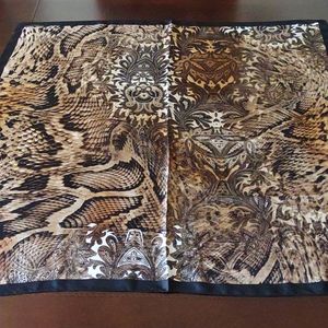 Adrienne Landau Studio scarf 35" square